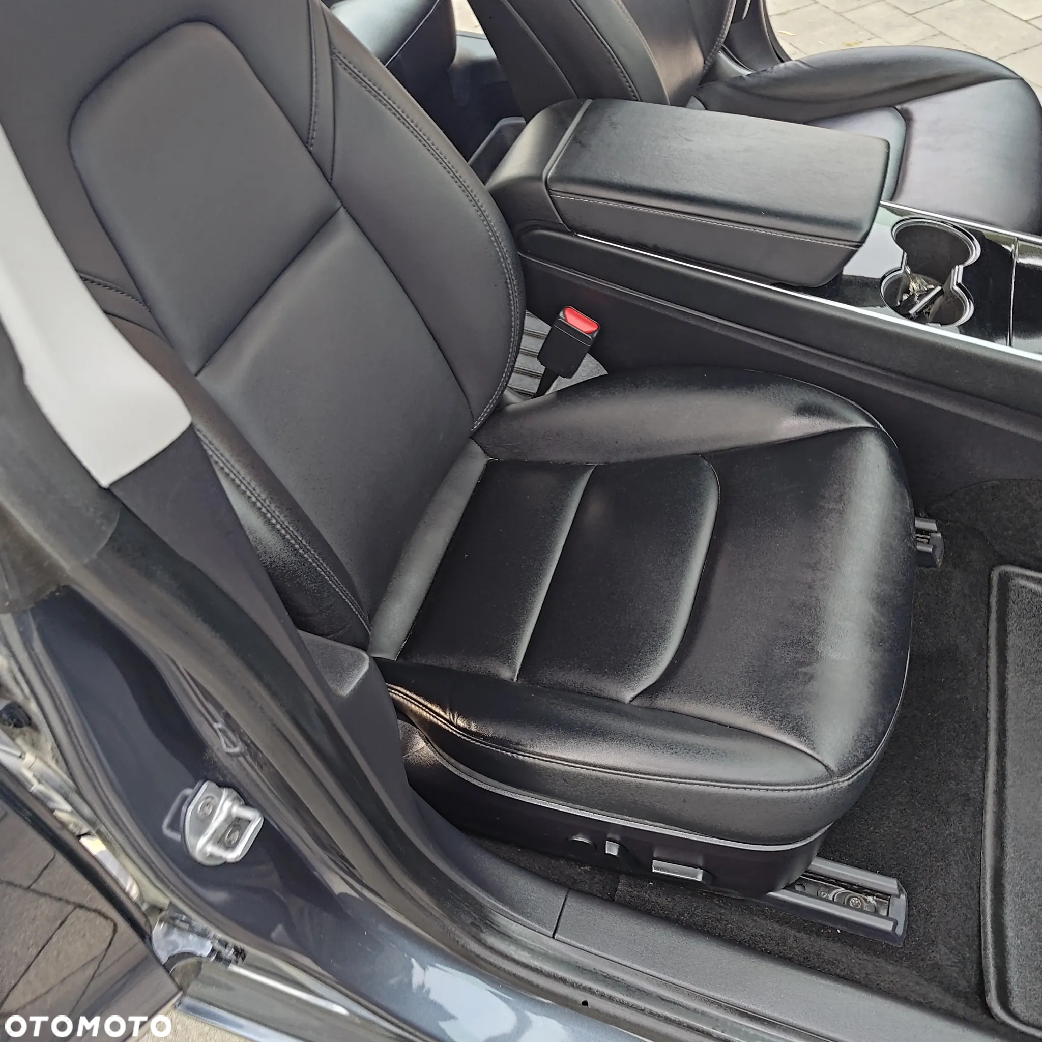 Tesla Model 3 Allradantrieb Dual Motor Performance - 26