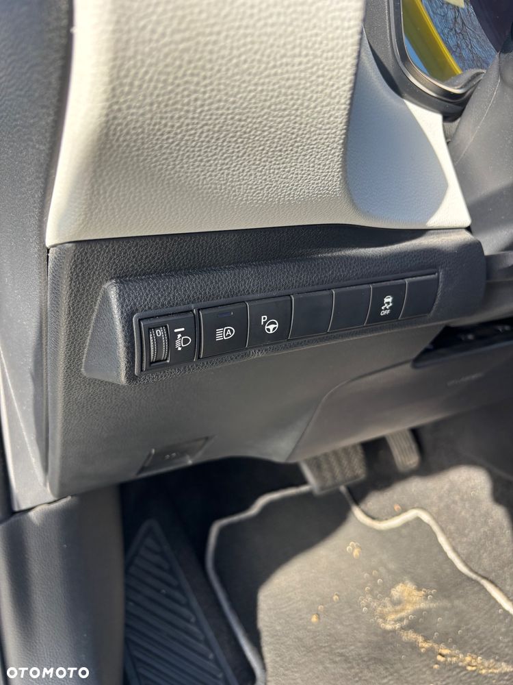 Toyota Corolla 1.8 Hybrid Selection - 13