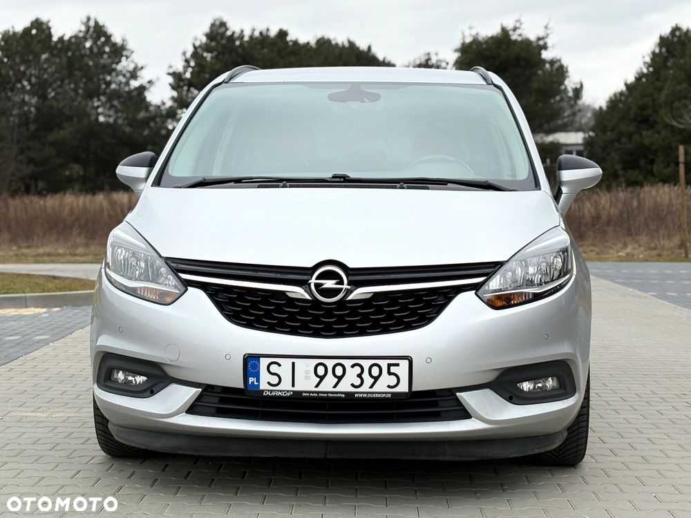 Opel Zafira - 12