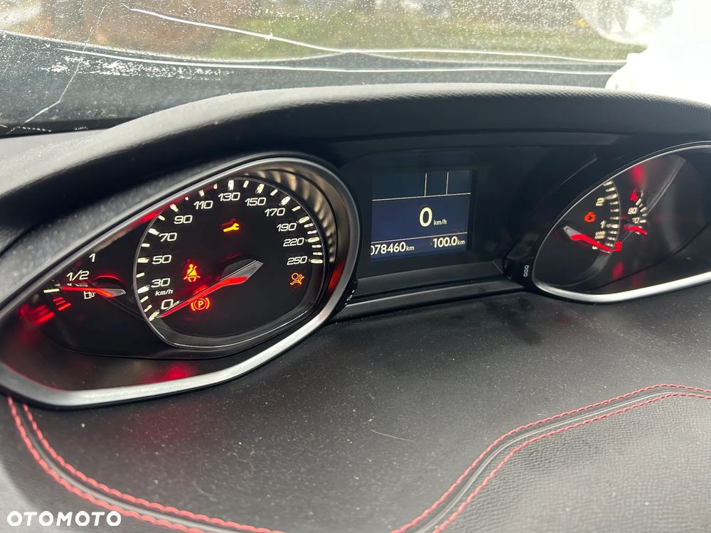 Peugeot 308 - 9