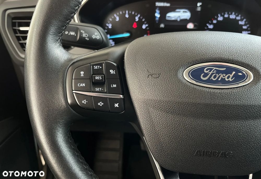 Ford Focus - 13