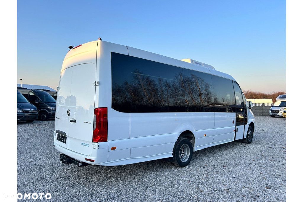 Mercedes-Benz Sprinter 517 - 3
