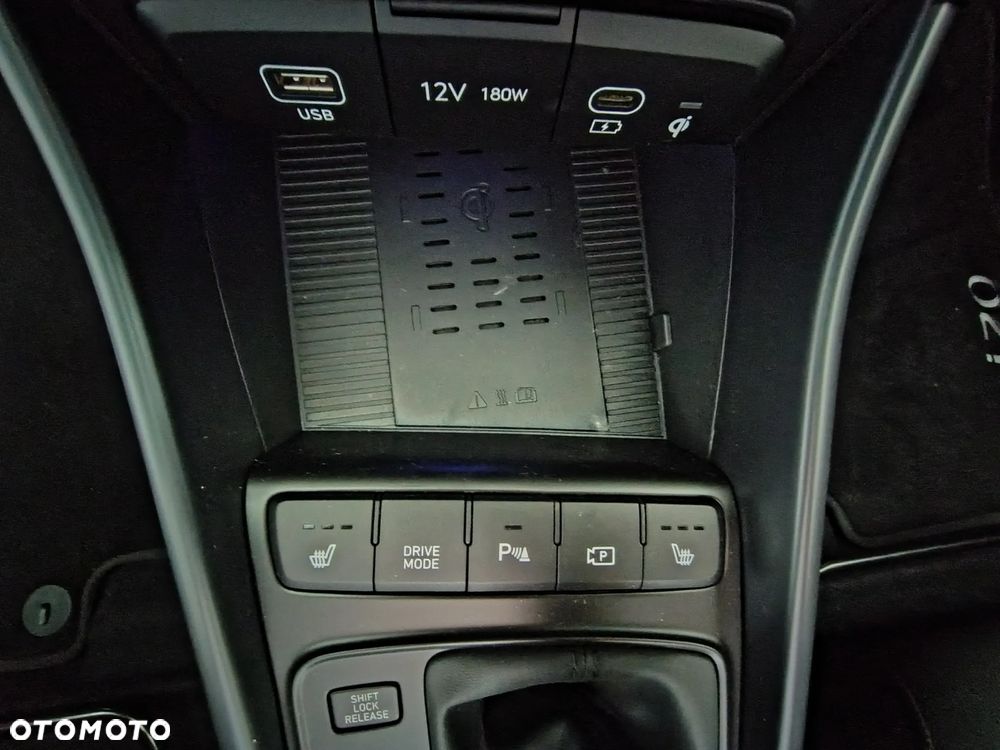 Hyundai i20 1.0 T-GDi Smart DCT - 16