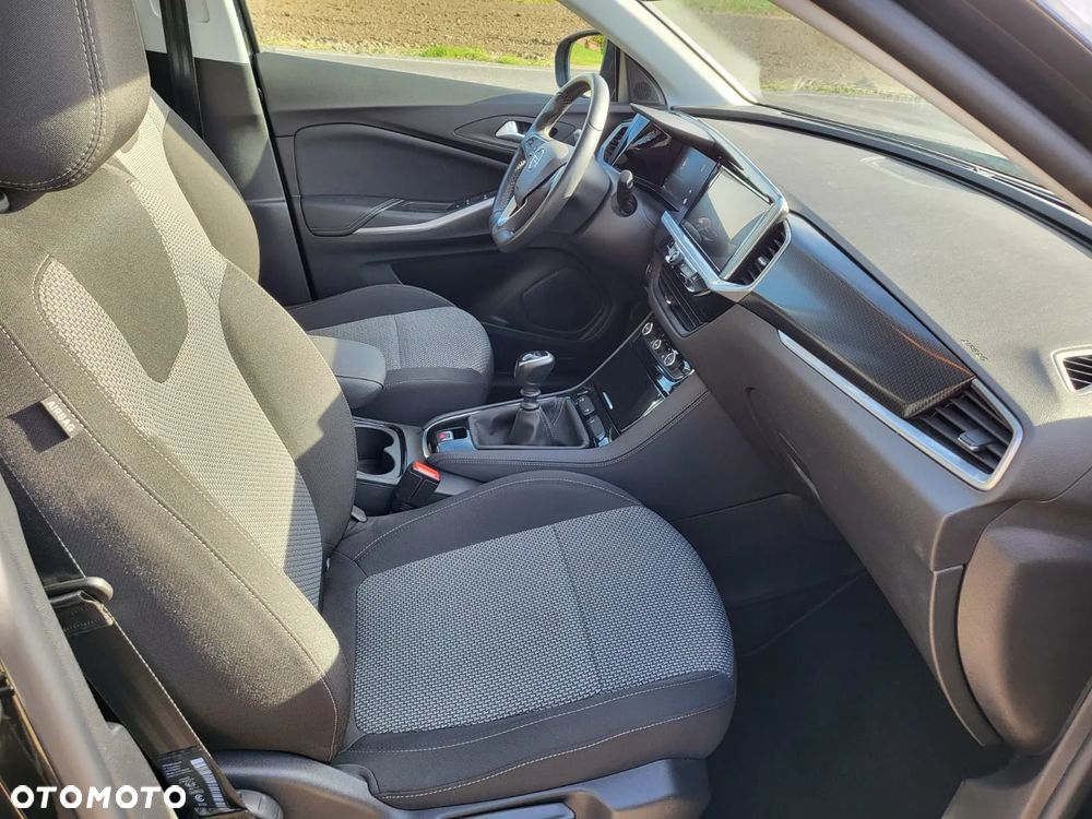 Opel Grandland X - 10