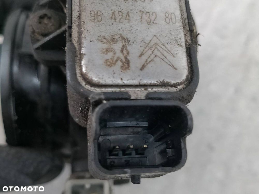 PRZEPUSTNICA CITROEN XSARA PICASSO 9642473280 1.8 i 16V - 5