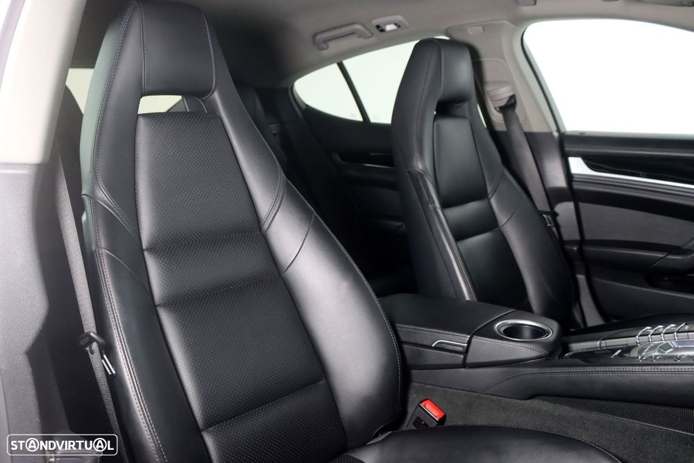 Porsche Panamera S Hybrid - 13