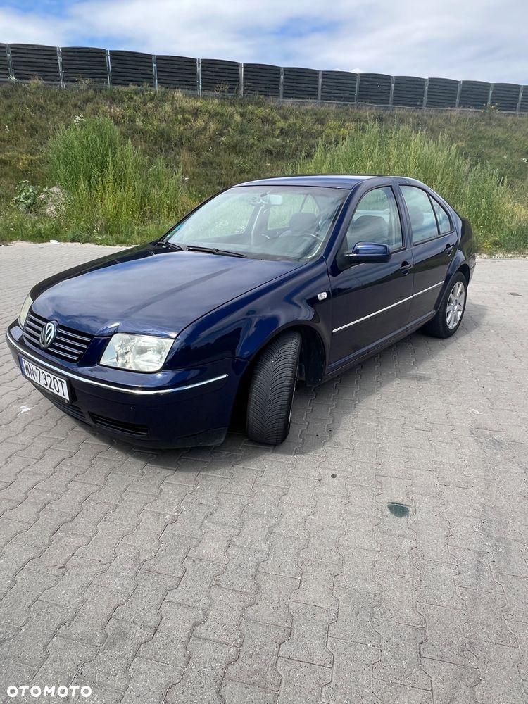 Volkswagen Bora - 2