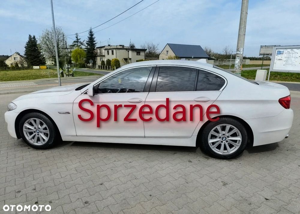 BMW Seria 5 525d xDrive - 1