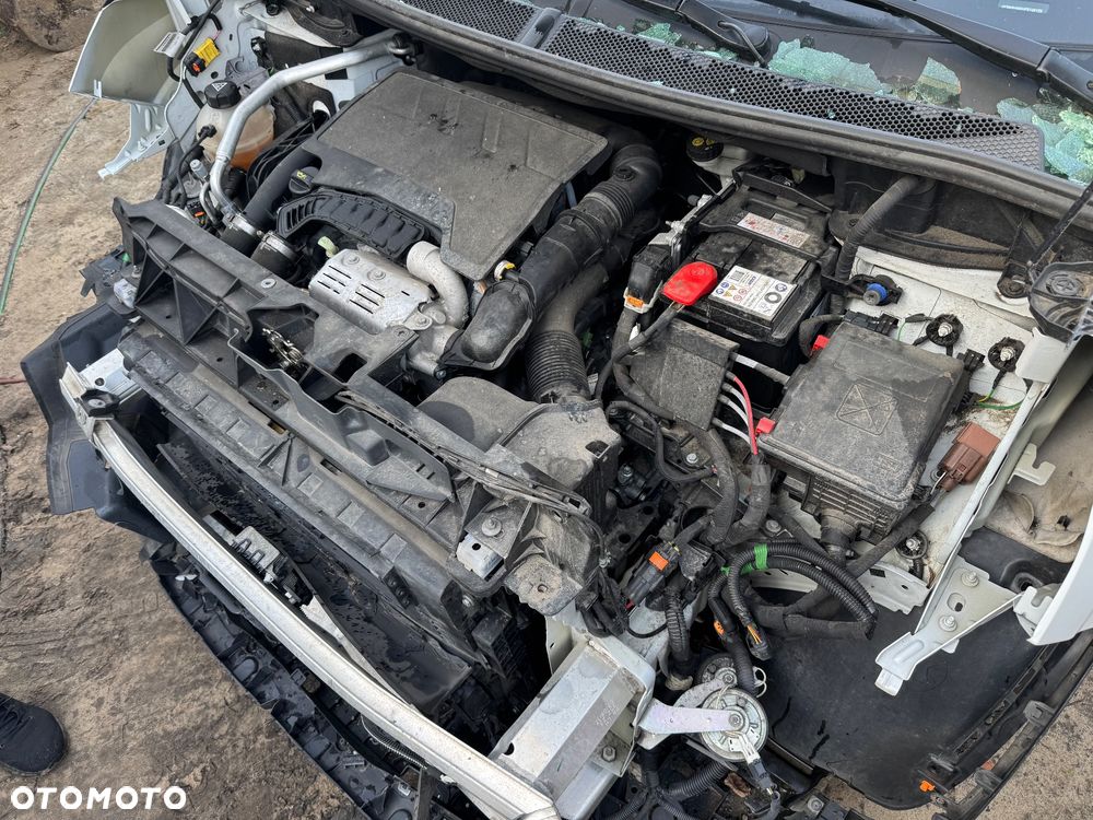 Peugeot 3008 1.2 PureTech GT S&S EAT8 - 20