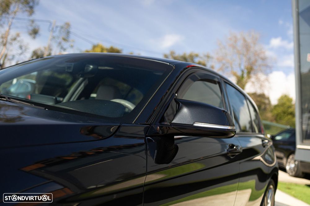 BMW 116 d Pack M - 15