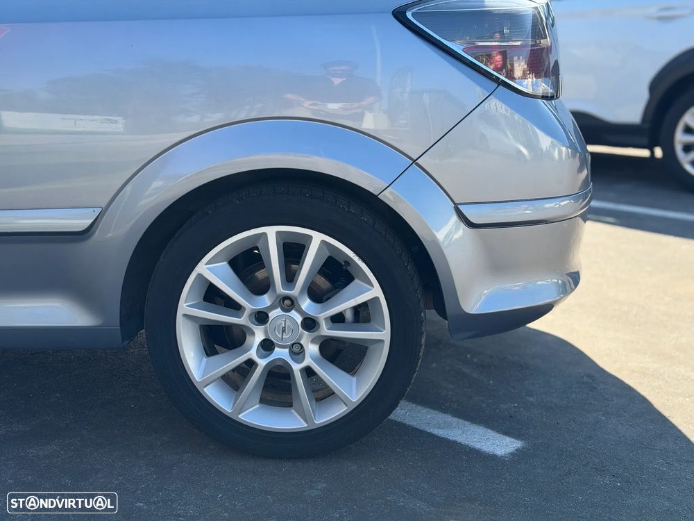 Opel Astra GTC 1.7 CDTI - 18