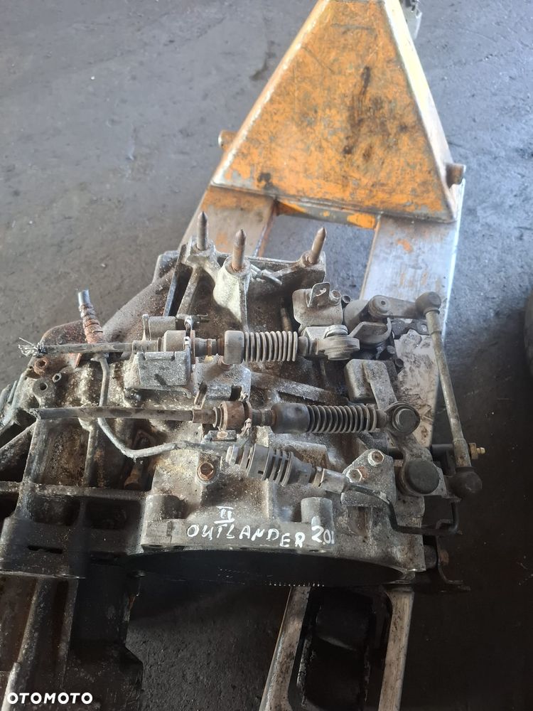 Skrzynia biegów REDUKTOR Mitsubishi Outlander II 4X4 2.0 DI-D 16V 2.0D - 1