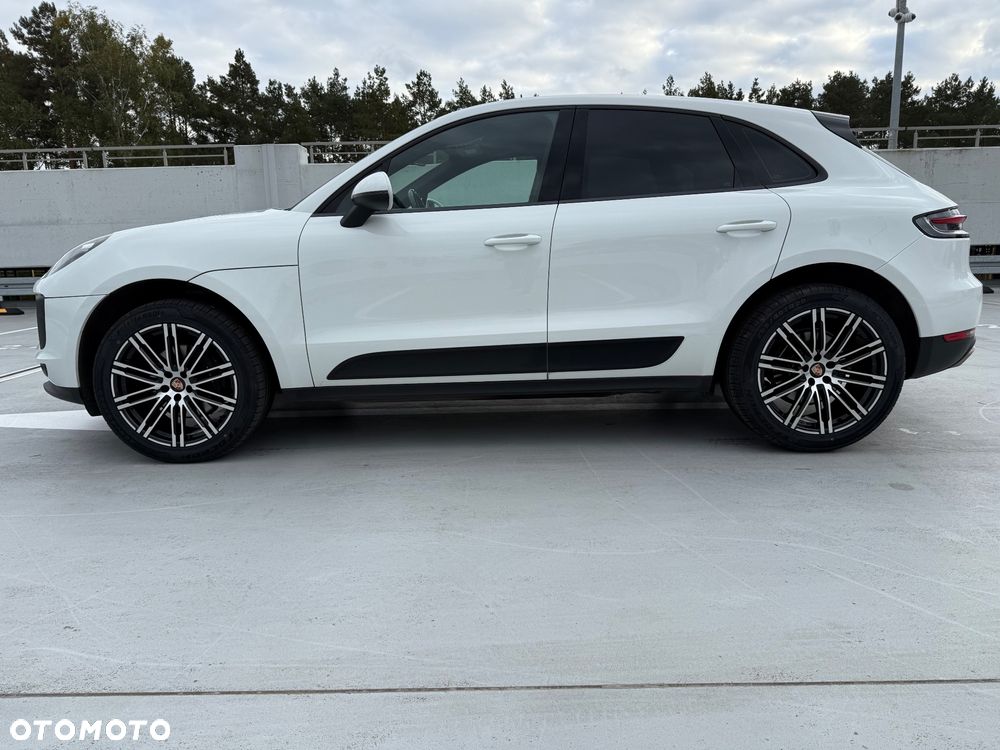 Porsche Macan - 3
