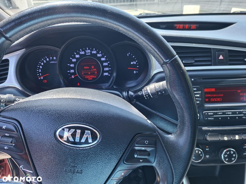 Kia Ceed 1.4 L - 9