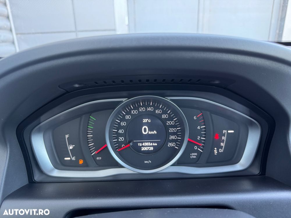Volvo XC 60 - 13