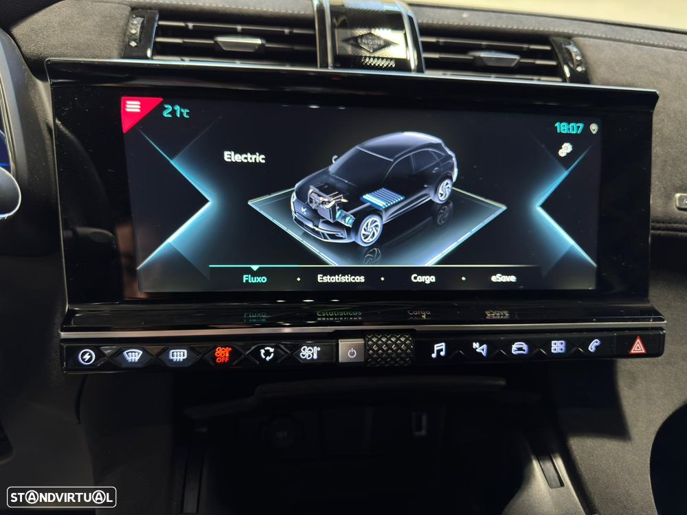 DS DS7 Crossback E-Tense Performance Line EAT8 - 27