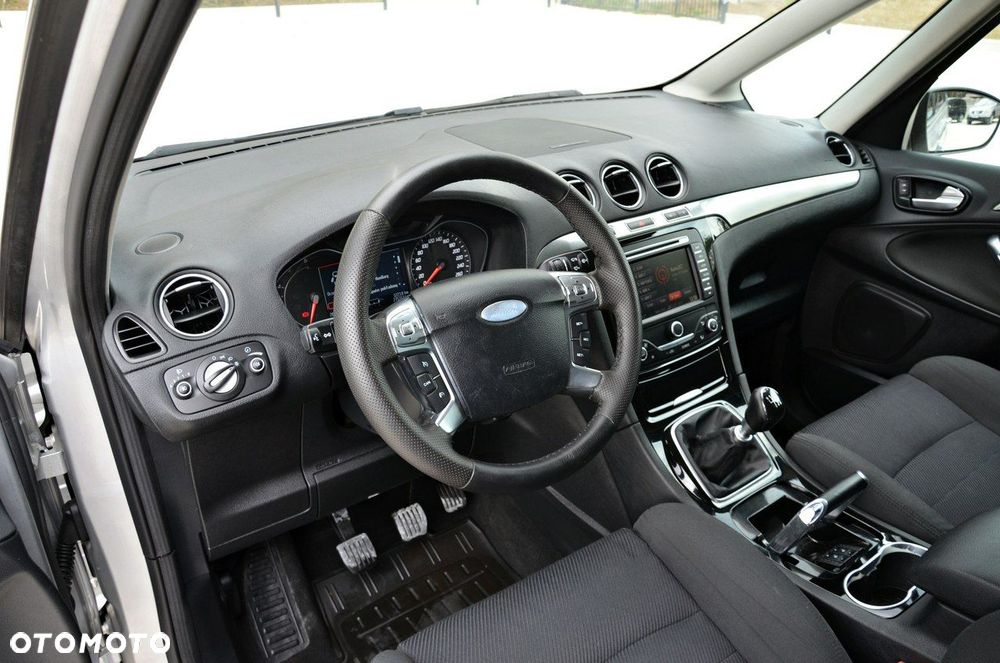 Ford Galaxy 2.0 TDCi Titanium - 29