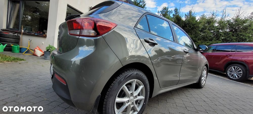 Kia Rio 1.2 Vision - 11