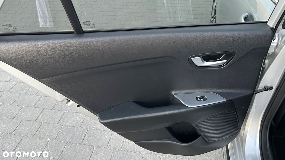 Kia Rio 1.0 T-GDI 120 GT Line - 24