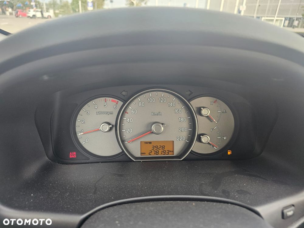 Kia Carens 2.0 CRDi Freedom 7os - 14