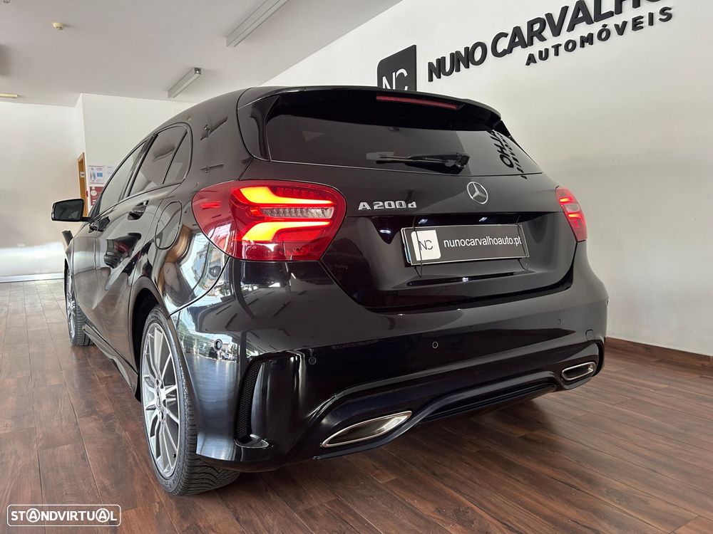 Mercedes-Benz A 200 d AMG Line - 6