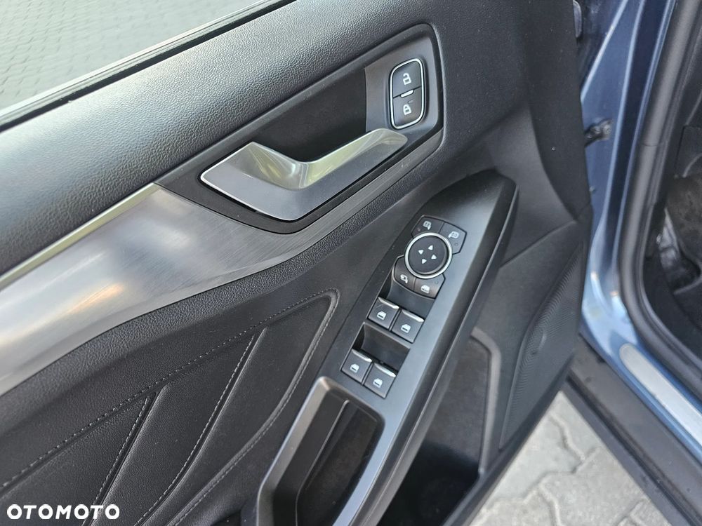 Ford Focus 2.0 TDCi DPF Titanium - 10