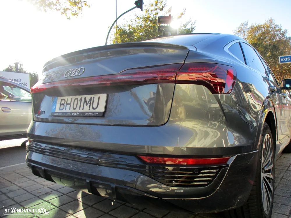 Audi Q8 e-Tron Sportback 50 quattro S line - 3