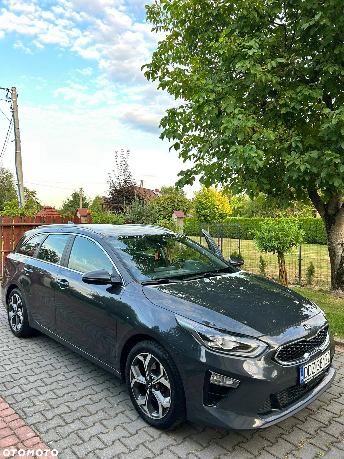 Kia Ceed 1.6 CRDi SCR L Business Line Plus DCT - 7