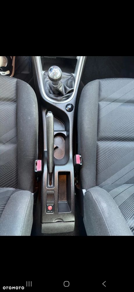 Peugeot 307 1.6 - 15