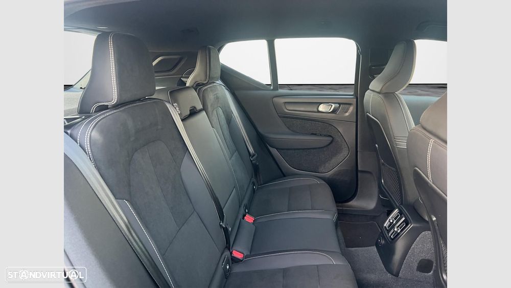 Volvo XC 40 1.5 T5 PHEV Plus Bright - 17