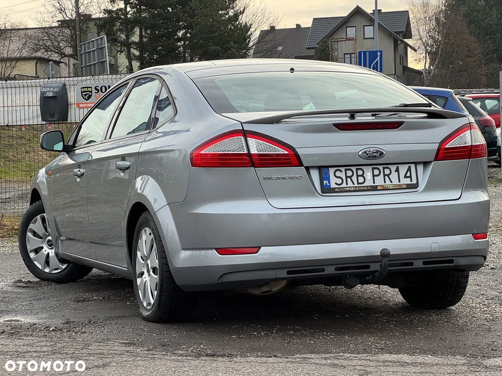 Ford Mondeo - 4