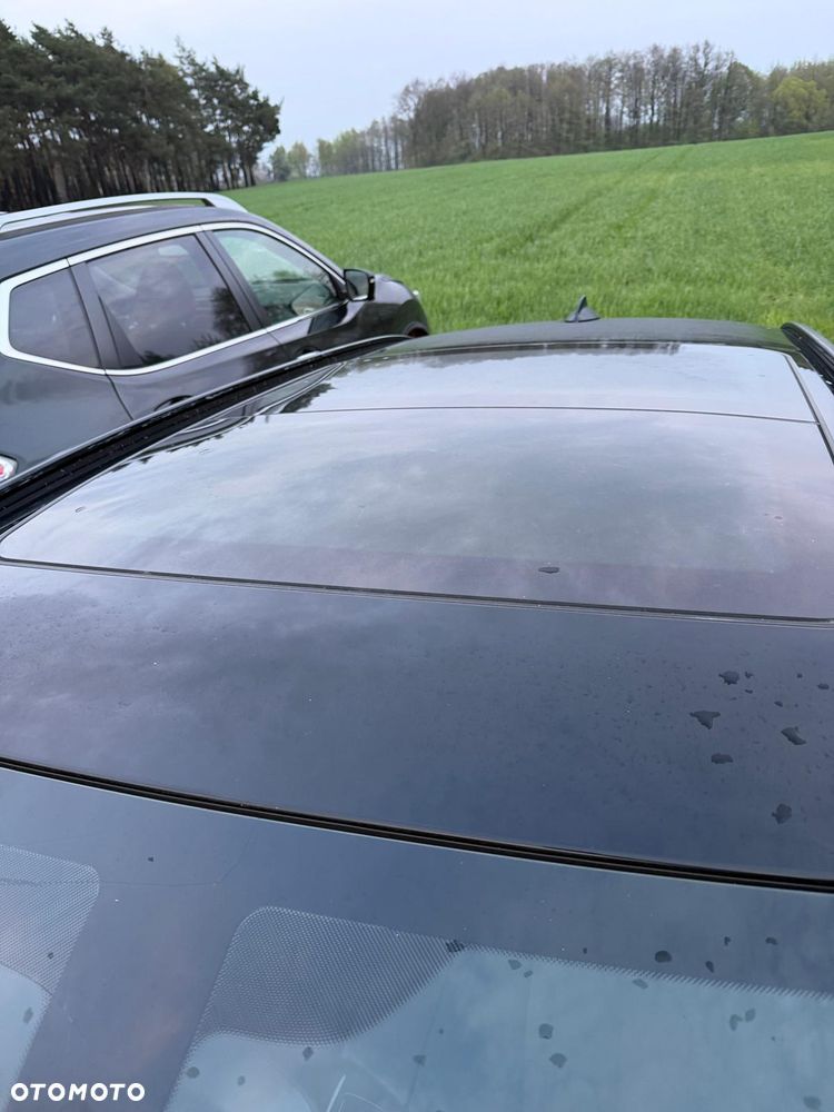 BMW Seria 5 520d xDrive - 13