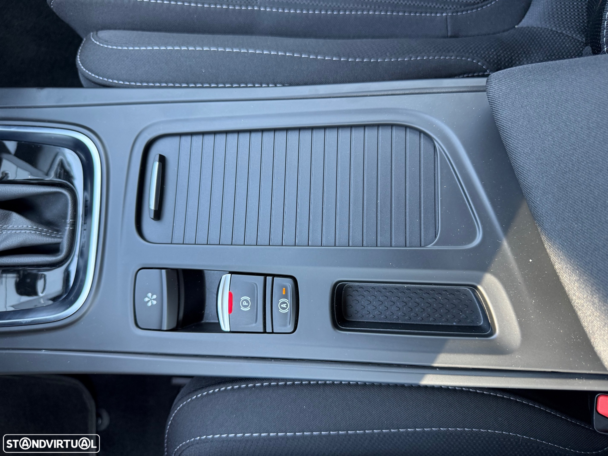 Renault Mégane 1.6 Plug-In Techno - 37