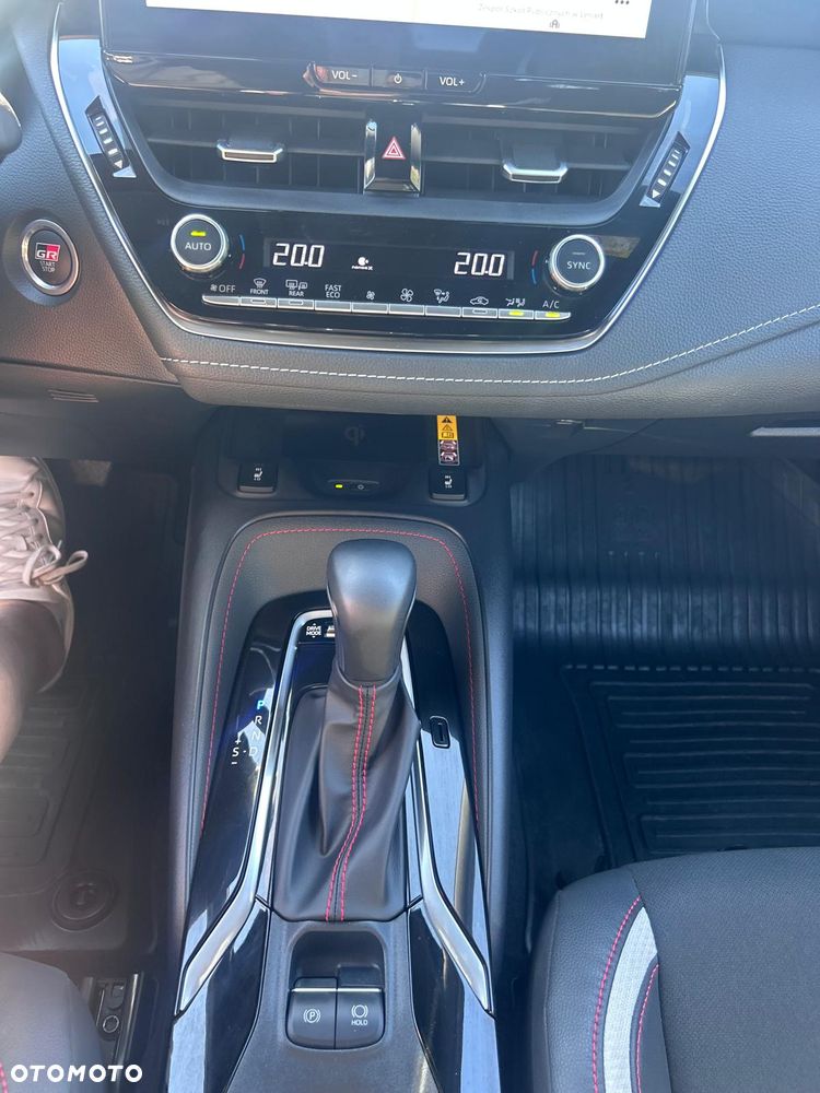 Toyota Corolla 2.0 Hybrid GR Sport - 16