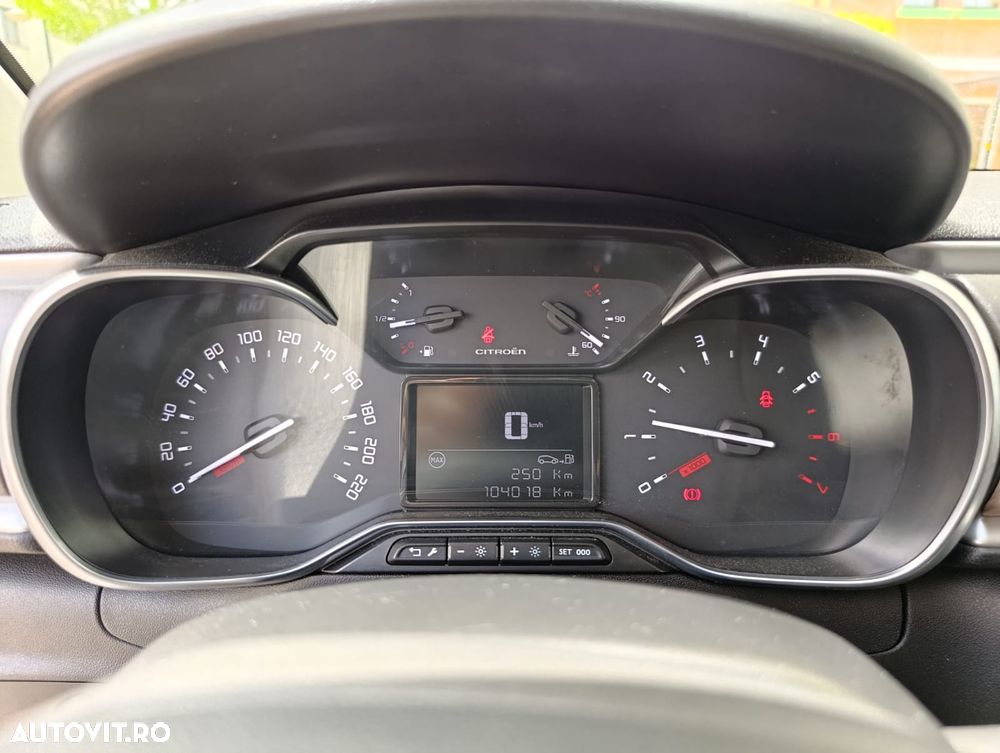 Citroën C3 1.2 PureTech S&S BVM5 Shine - 14