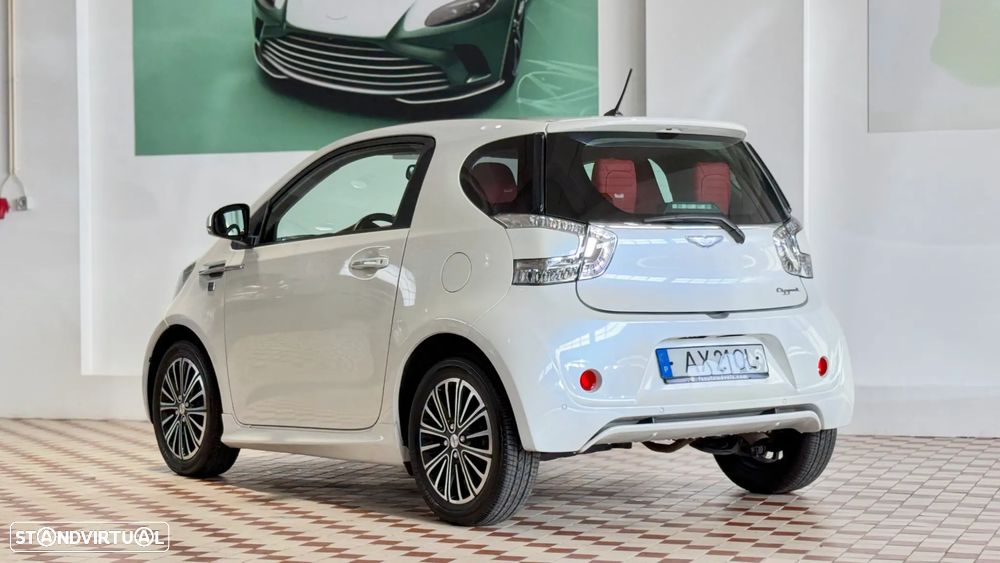 Aston Martin Cygnet Multidrive CVT — photo 4