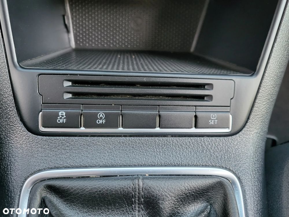 Volkswagen Tiguan - 35