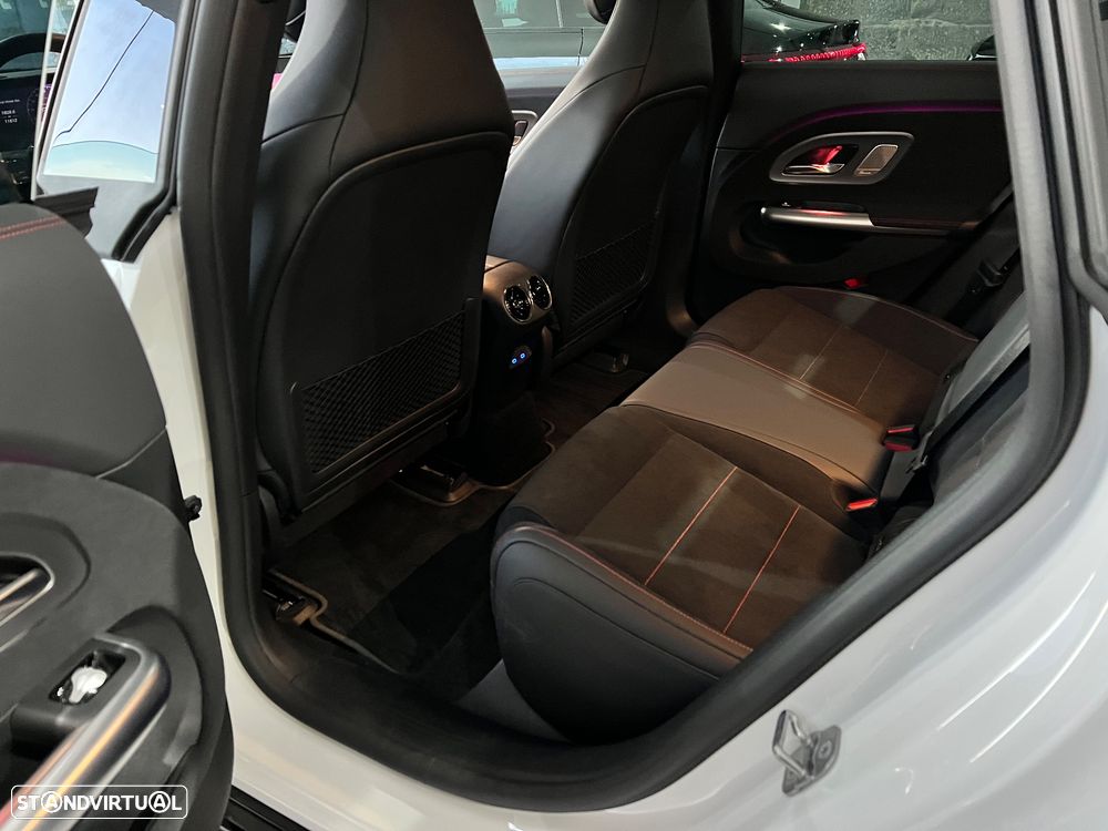 Mercedes-Benz CLA 250+ EQ - 17