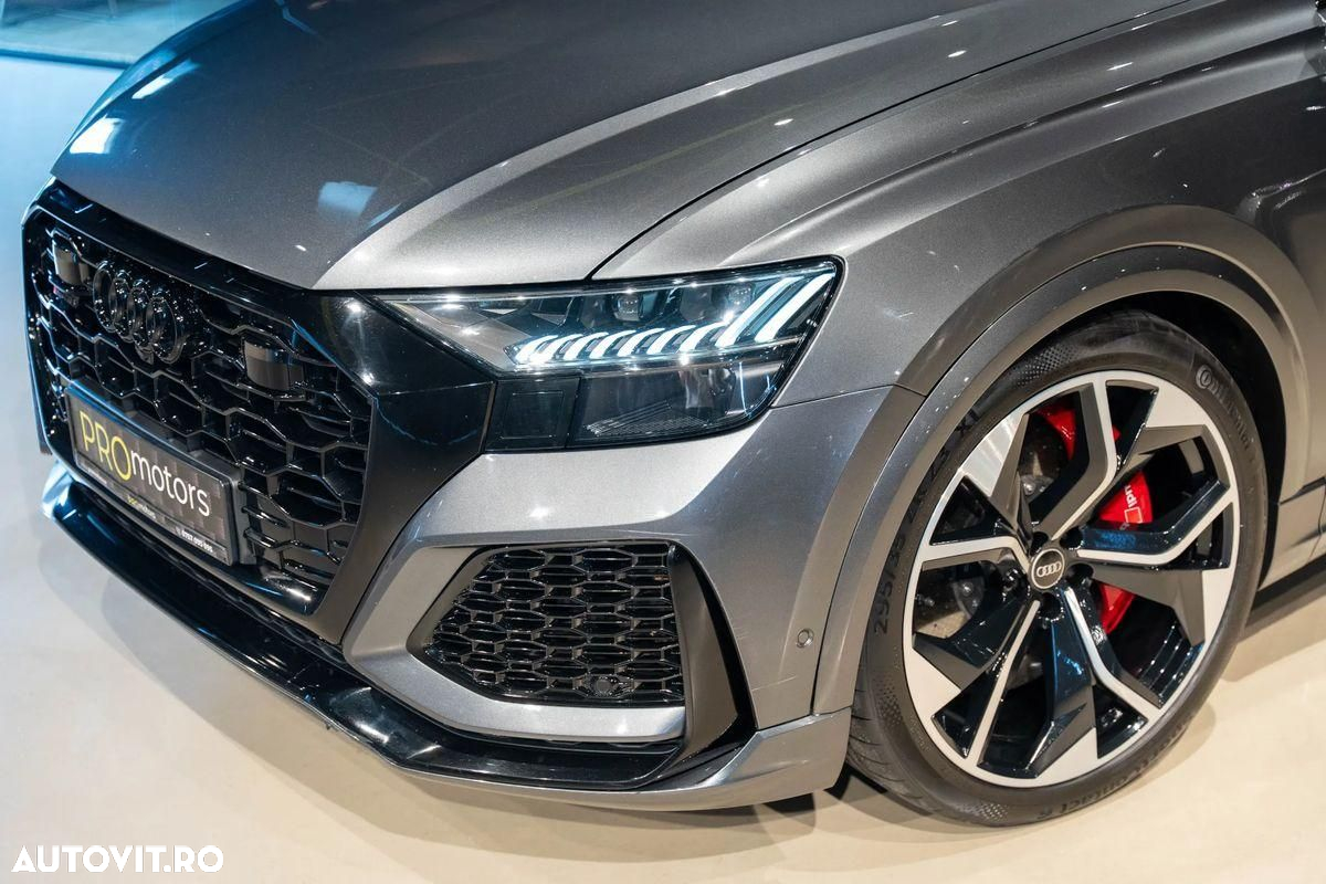 Audi RS Q8 - 2