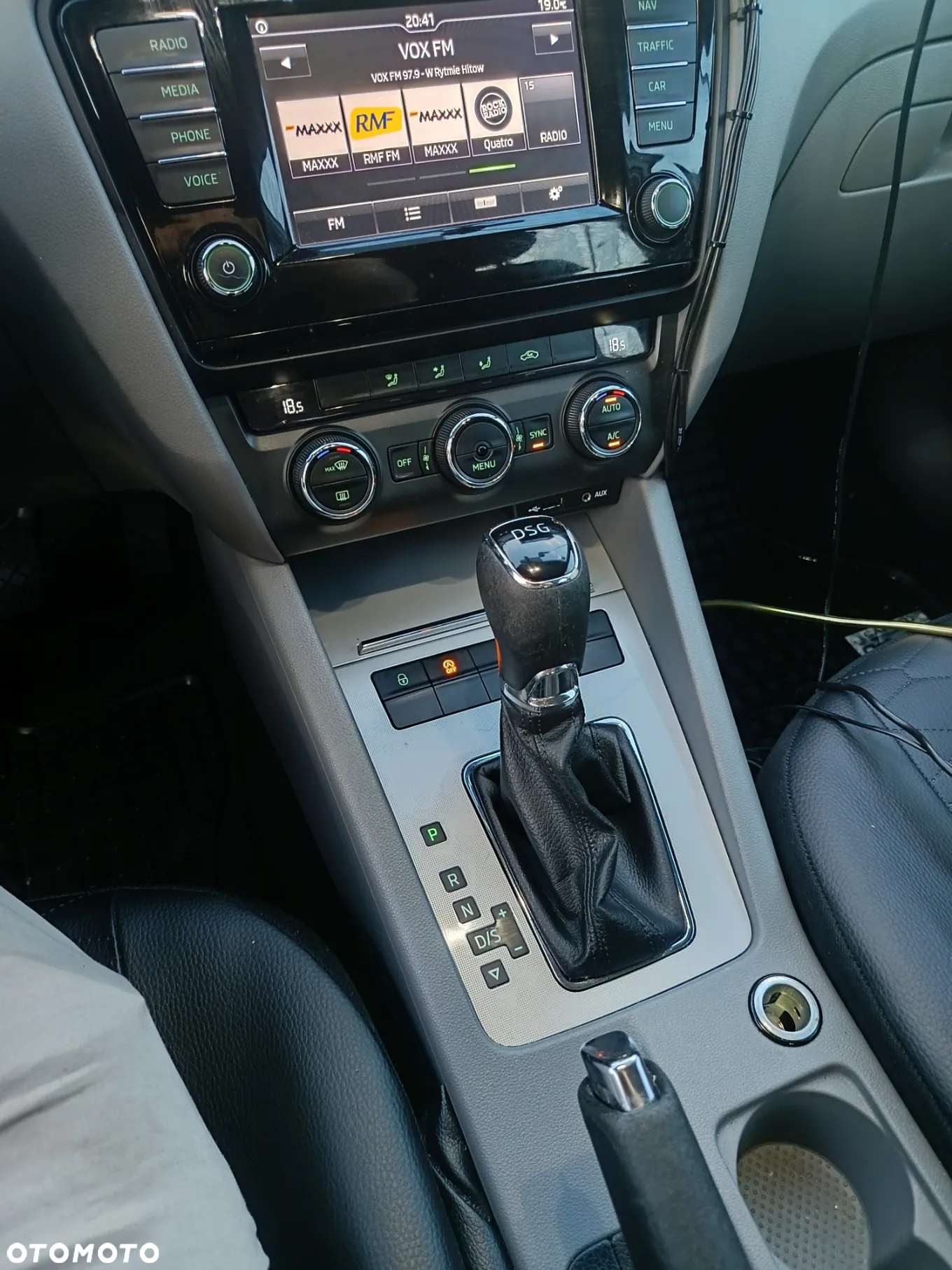 Skoda Octavia 1.8 TSI Ambition DSG - 18