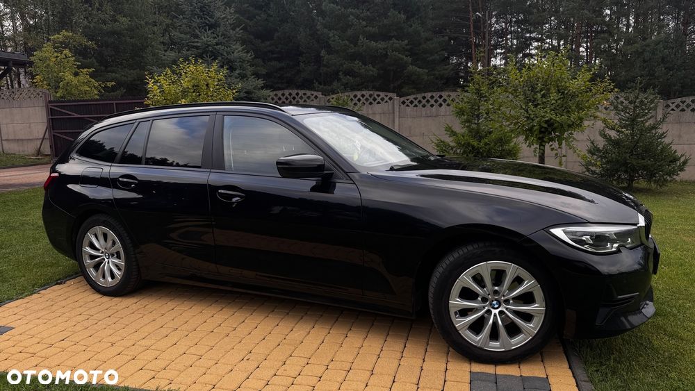 BMW Seria 3 320d xDrive - 3