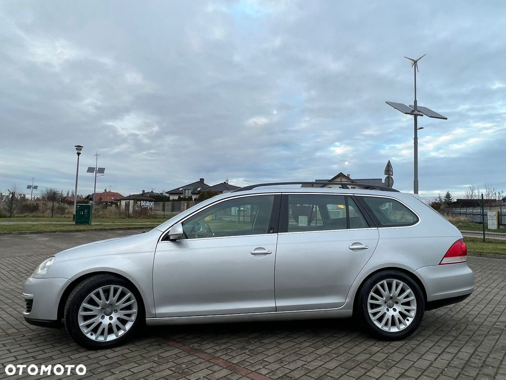 Volkswagen Golf 2.0 TDI DPF Comfortline - 8