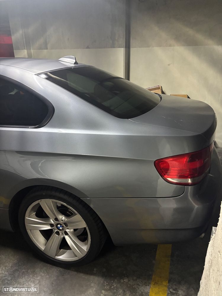 BMW 320 d Coupe - 13