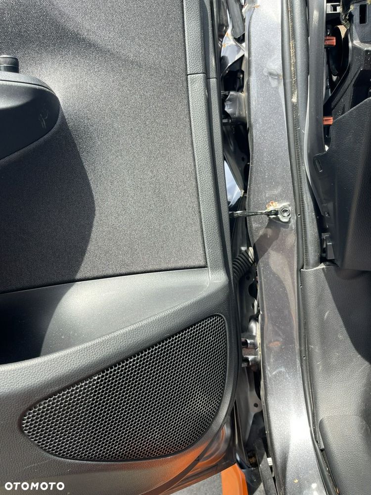 Toyota Yaris Hybrid 1.5 Active - 6