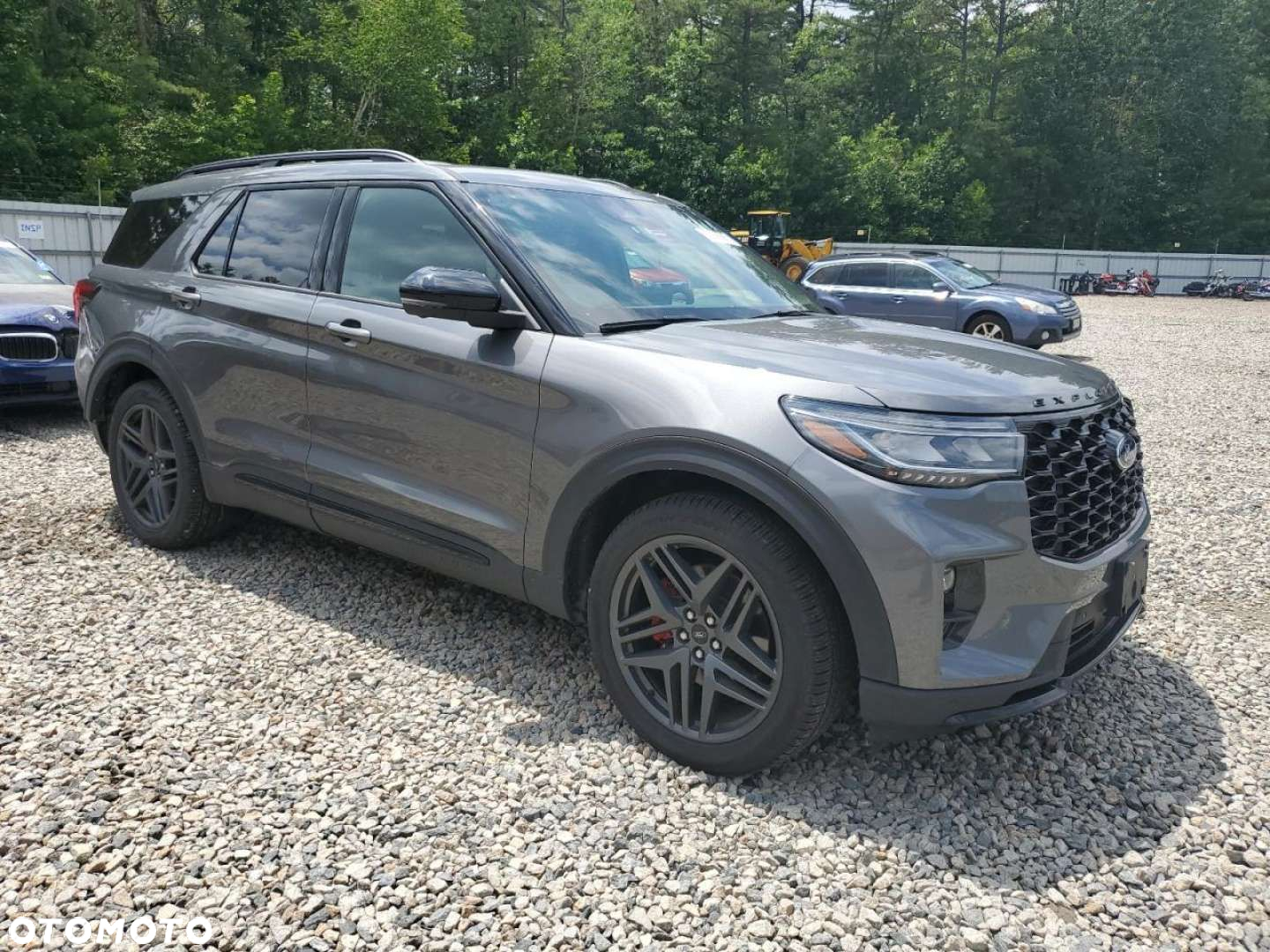 Ford Explorer - 12