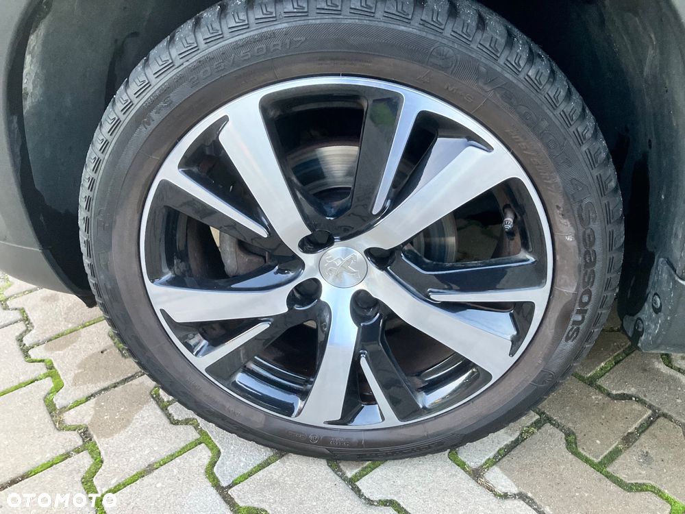 Peugeot 2008 1.2 Pure Tech Crossway S&S EAT6 - 14
