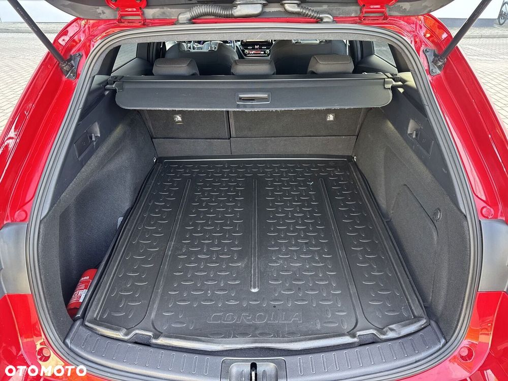 Toyota Corolla 2.0 Hybrid Comfort - 18