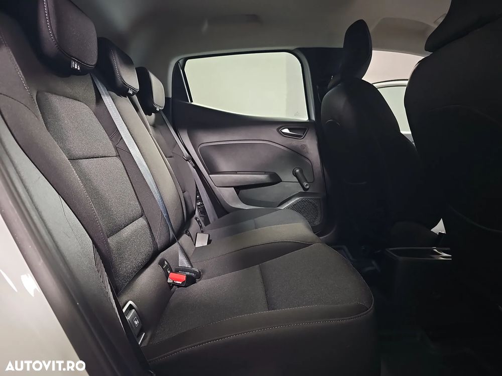 Renault Clio - 13