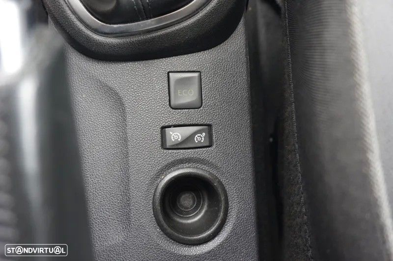 Renault Captur 1.2 TCe Exclusive - 17