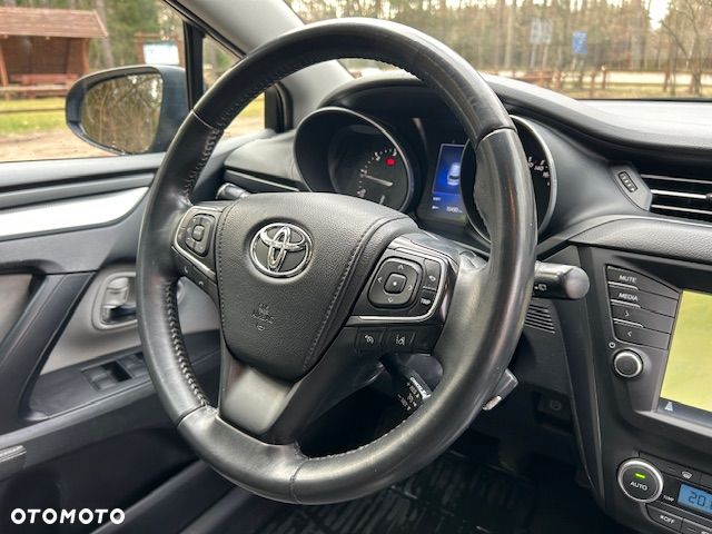 Toyota Avensis 2.0 D-4D Prestige - 12